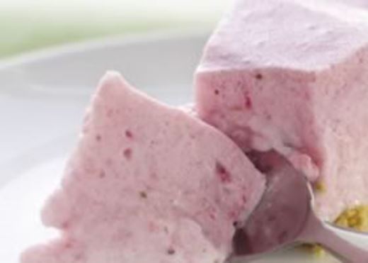 recipe image Gâteau au yaourt et aux fraises