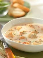 recipe image Soupe de poulet à la noix de coco et aux scampi