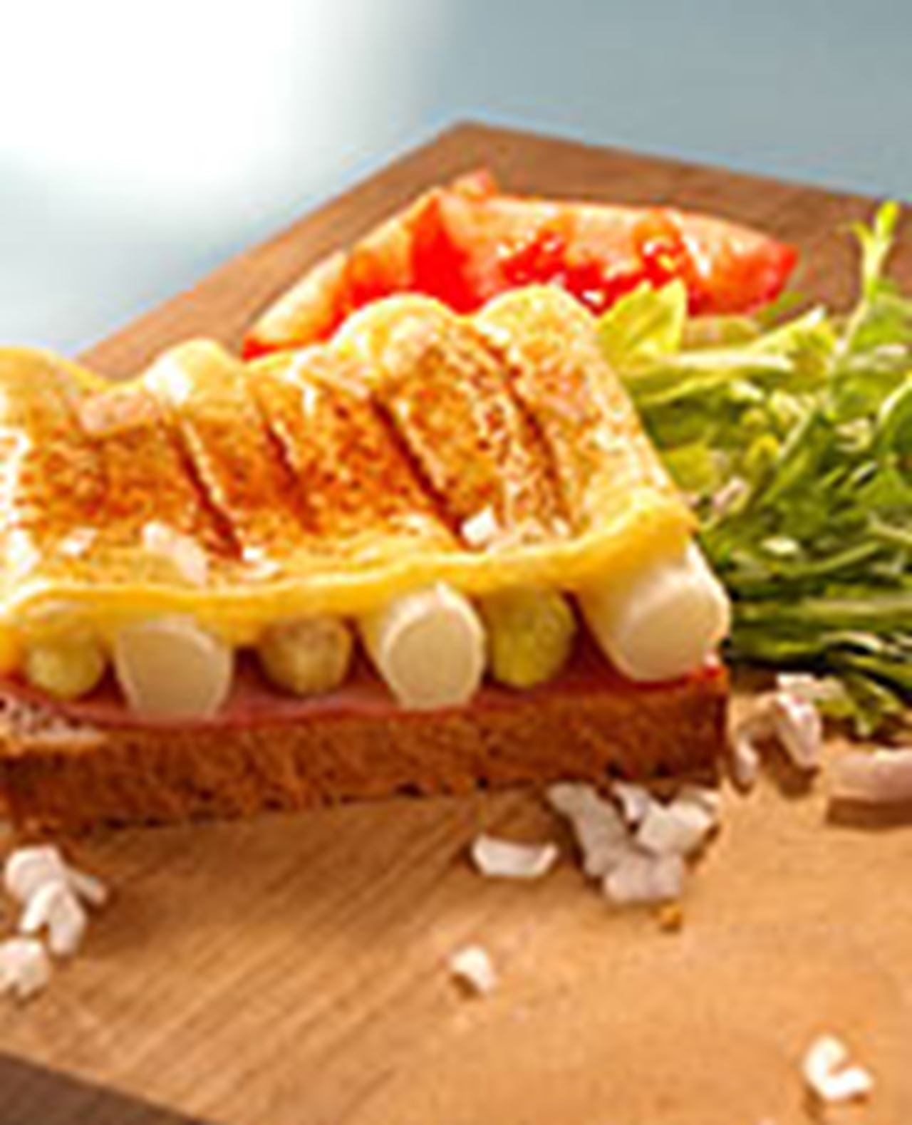 recipe image Toast aux asperges grillées