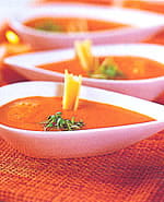 recipe image Velouté de tomates à la citronelle et aux feuilles de citron vert