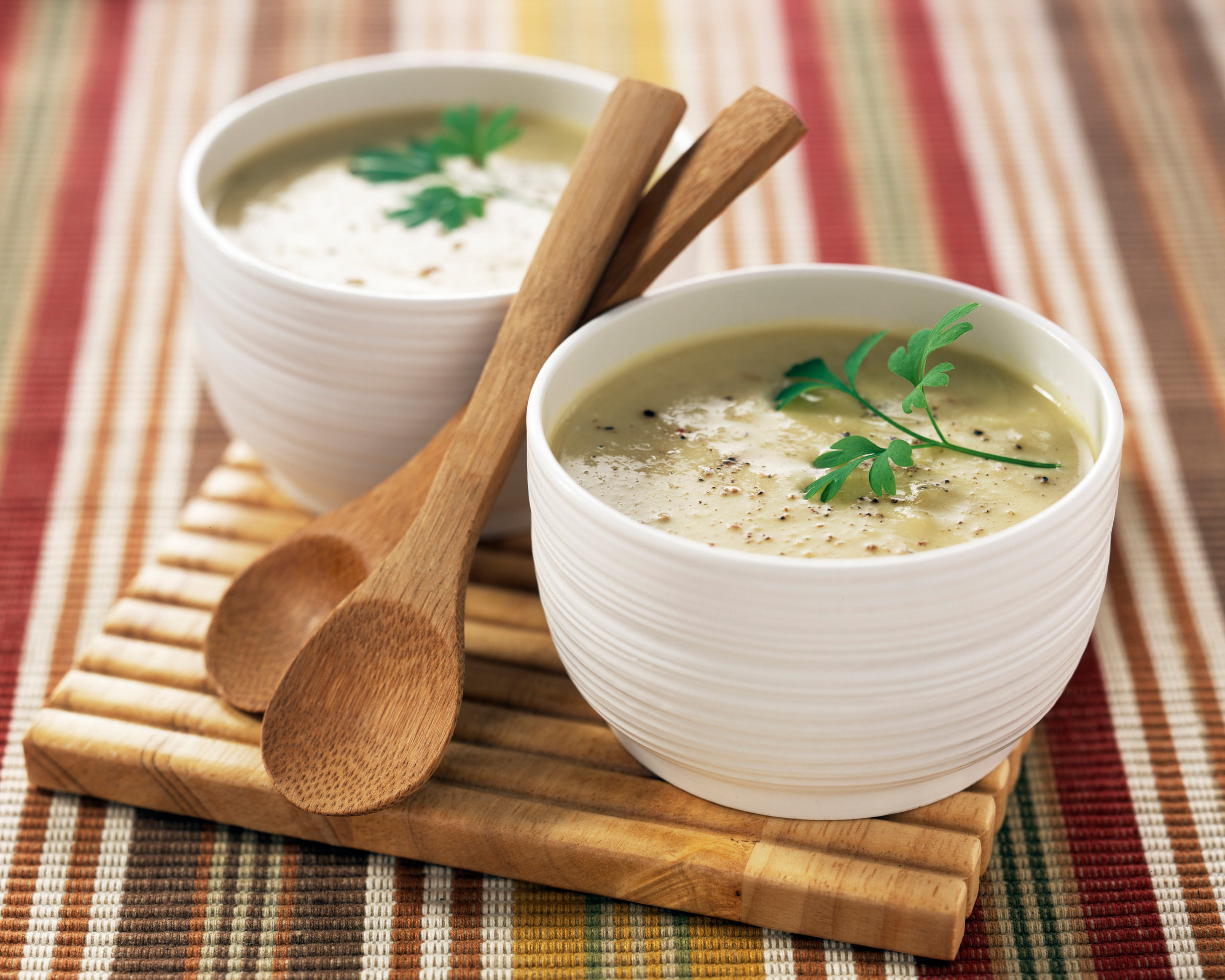recipe image Crème de chou-fleur au lard