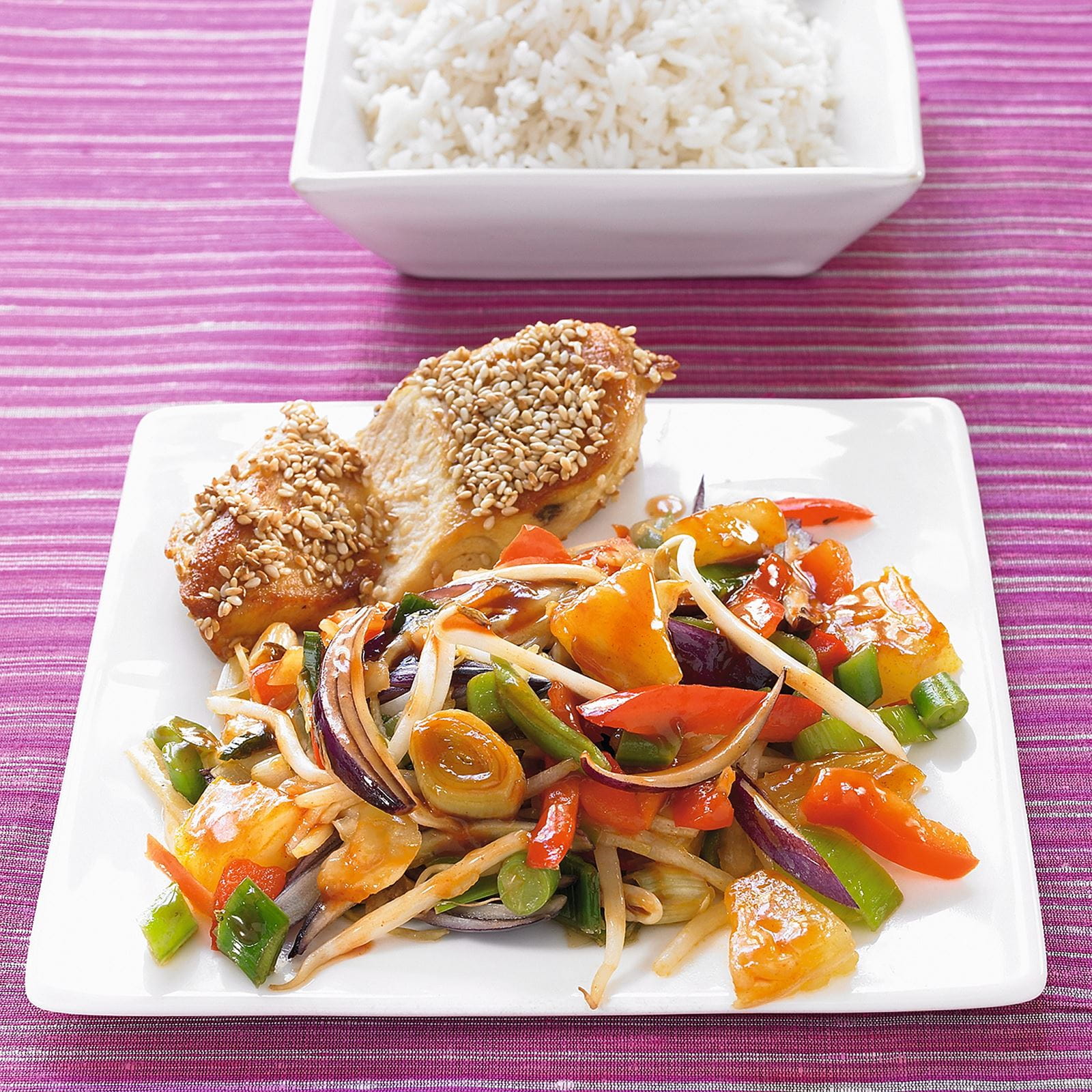 recipe image Poulet au sésame avec légumes aigres-doux