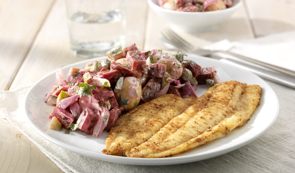 recipe image Filet de plie rôti aux betteraves et pommes de terre grenaille
