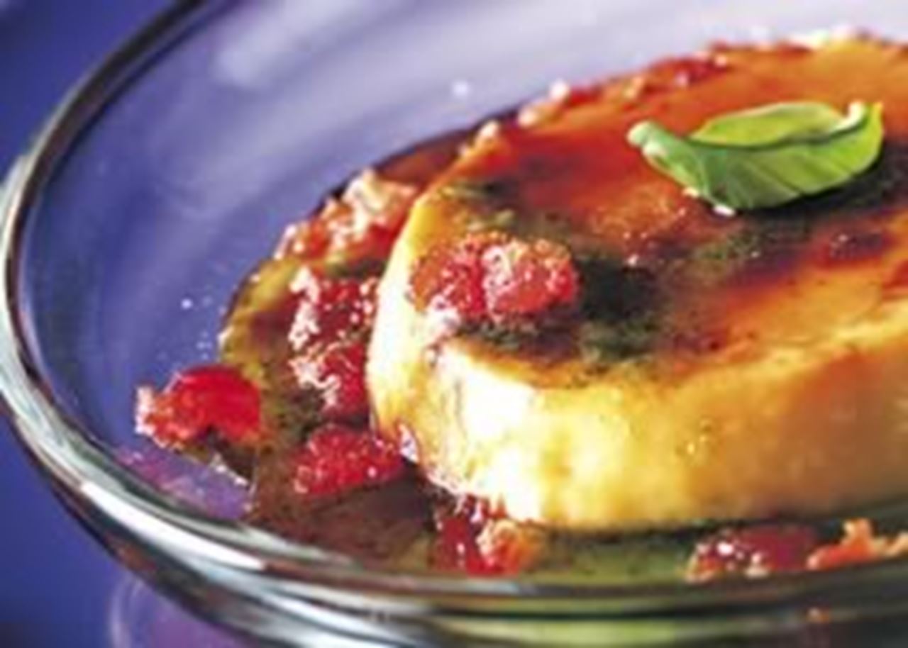 recipe image Crème brûlée aux tomates confites et sauce au basilic