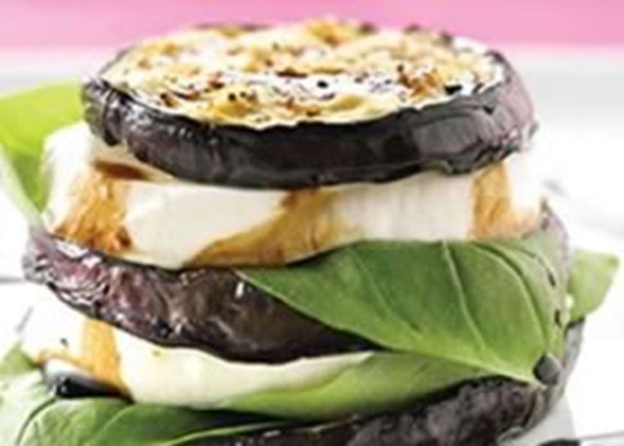 recipe image Aubergine cuite à la mozzarella