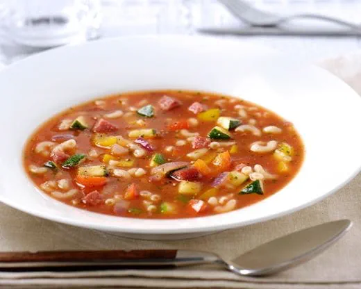 recipe image Minestrone au salami