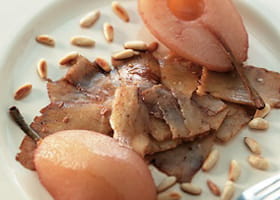 recipe image Parmesan et poire au vinaigre balsamique