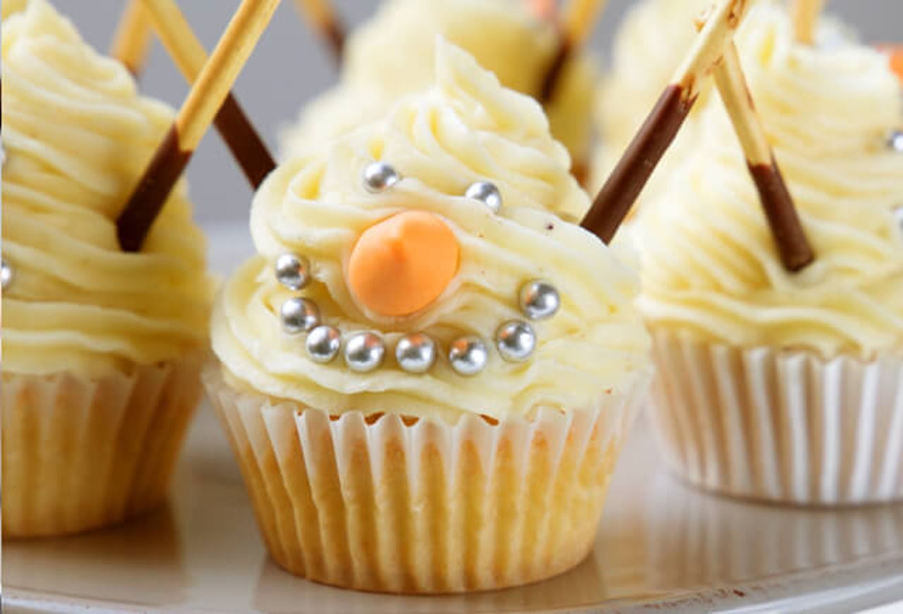 recipe image Cupcakes d’hiver à la mandarine et aux épices à spéculoos