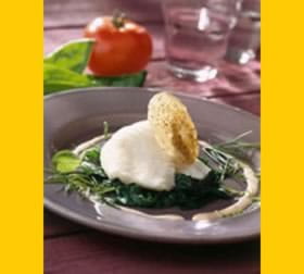 recipe image Suprême de barbue aux épinards à la crème et beurre de tomates