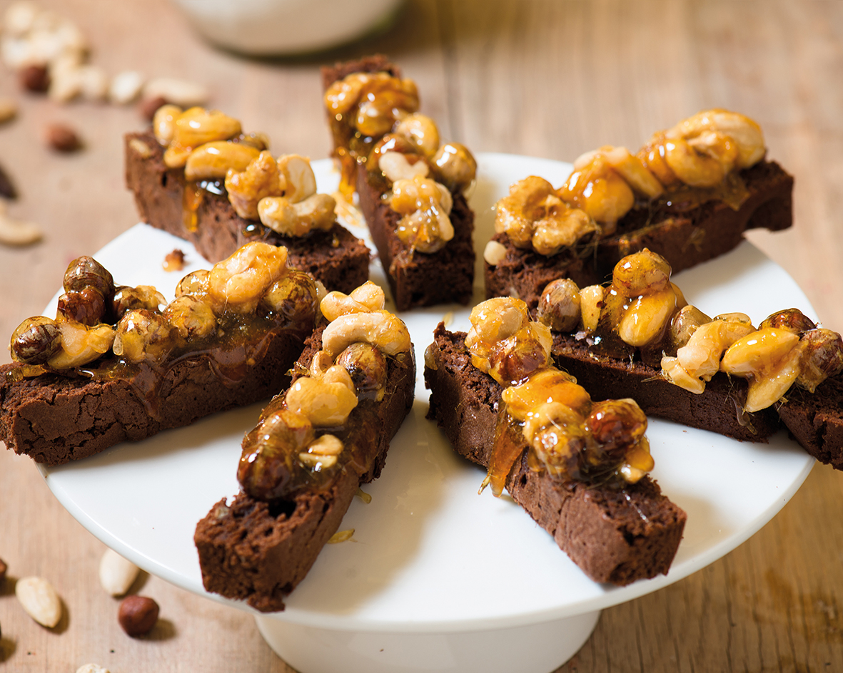 recipe image Languettes de brownies caramel aux noix