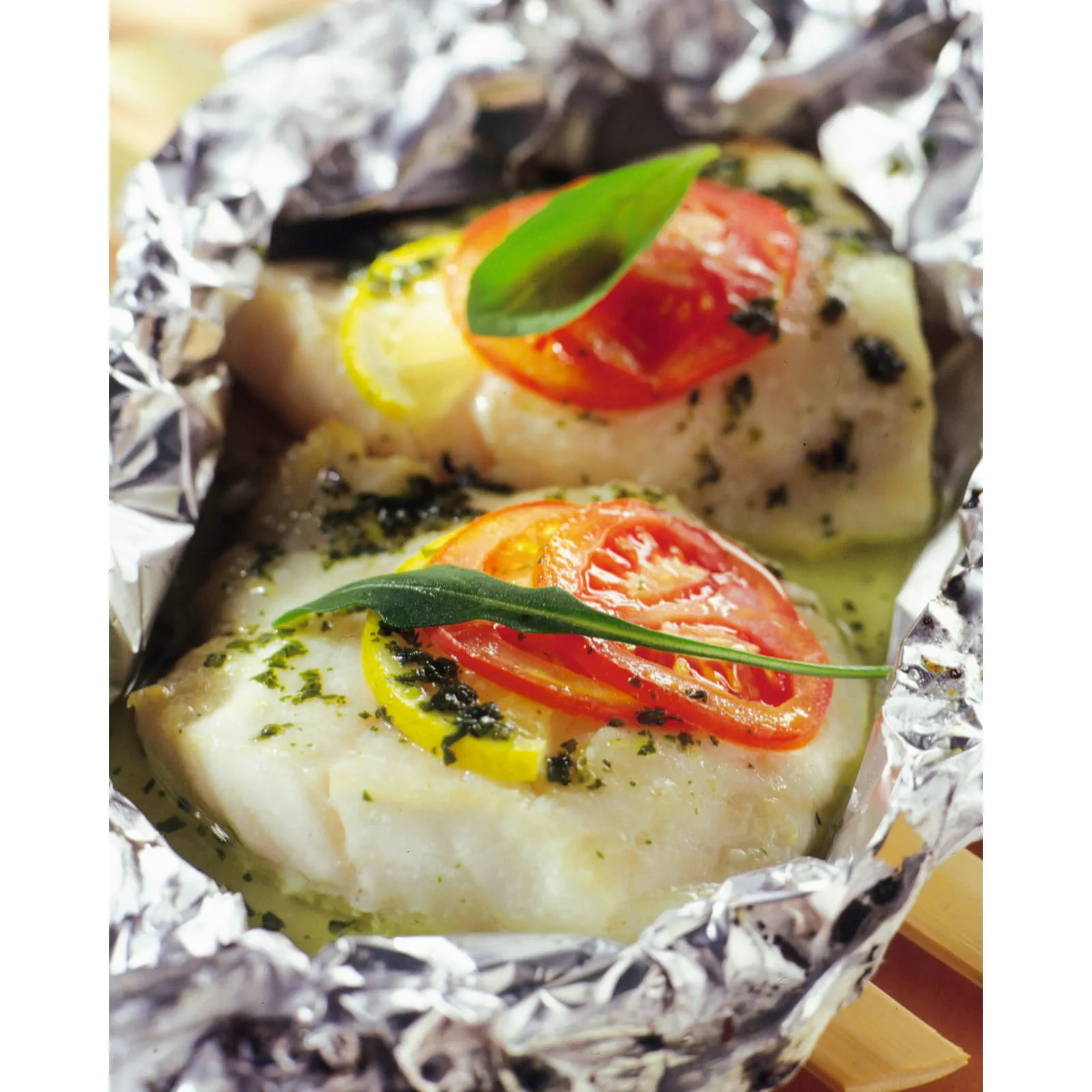 recipe image Dorade en papillote, au citron et au basilic