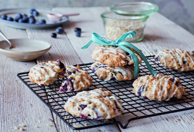 recipe image Cookies aux flocons d'avoine et myrtilles