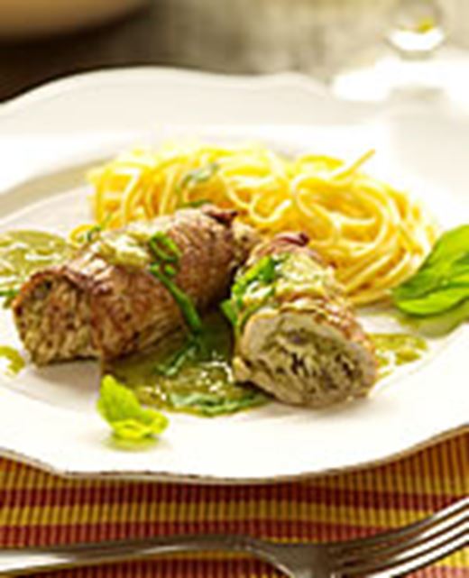 recipe image Roulades de veau aux anchois et au pesto vert