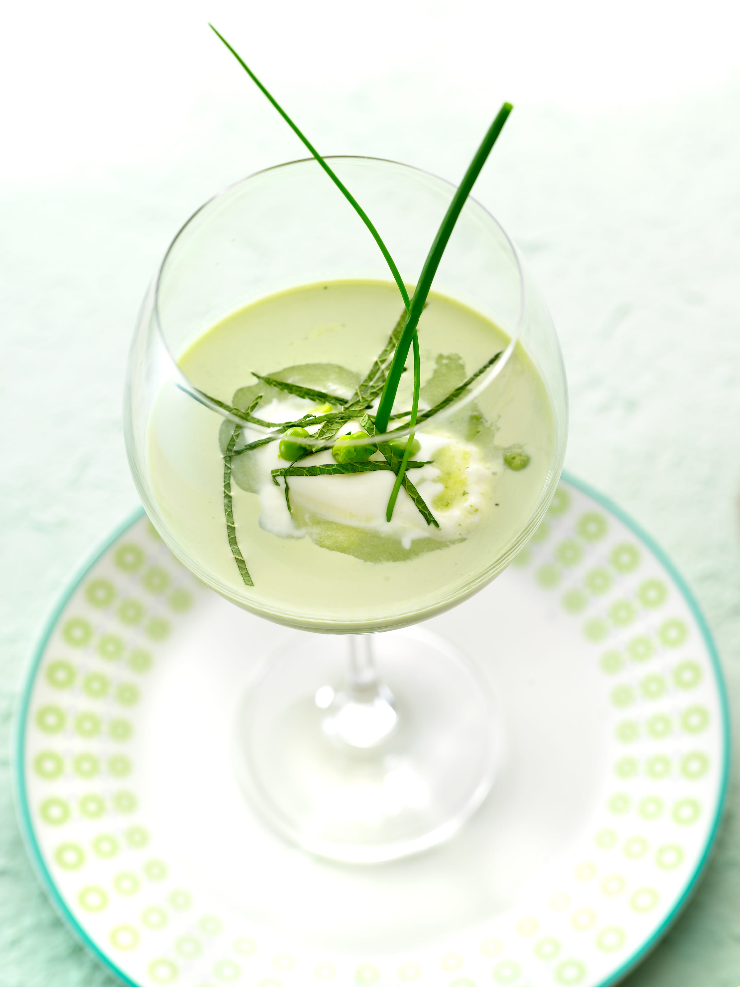 recipe image Crème froide de petits pois frais à la menthe