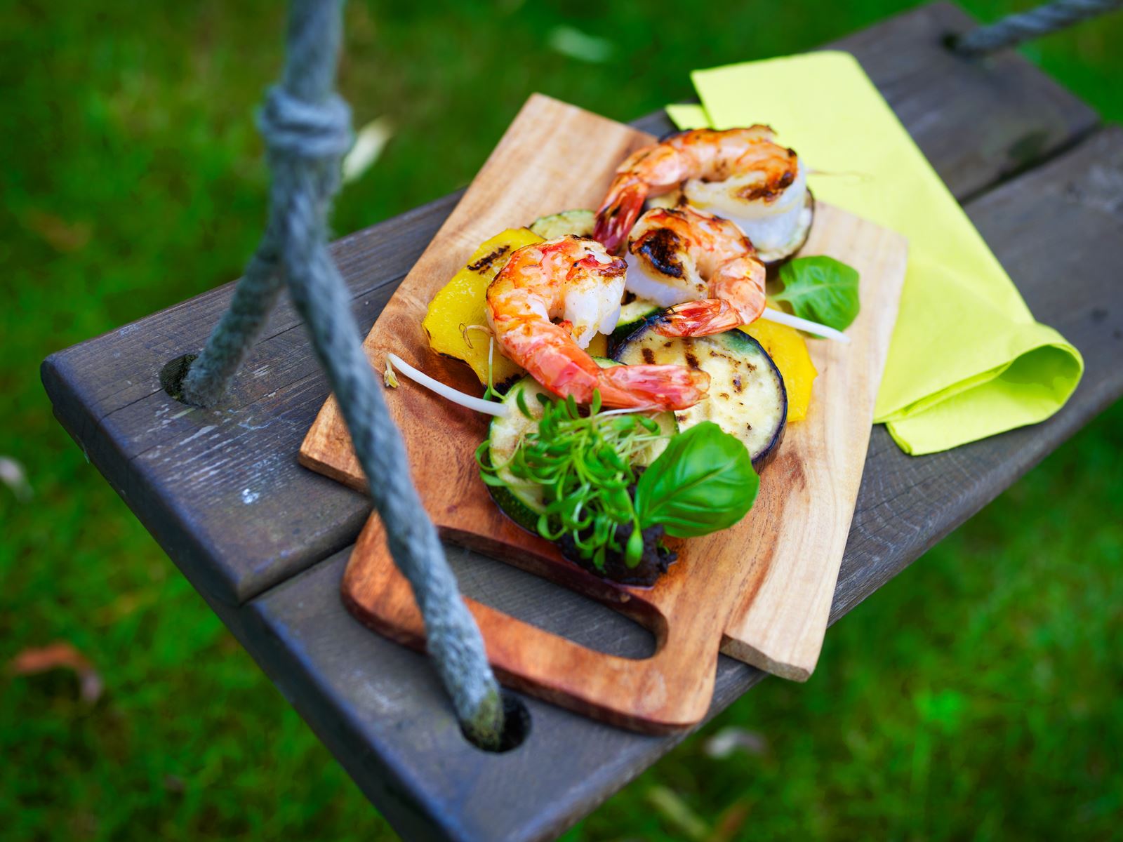 recipe image Gambas marinées aus légumes d’été grillés