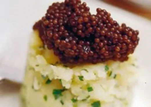 recipe image Petite purée de pomme de terre aux épices et au caviar
