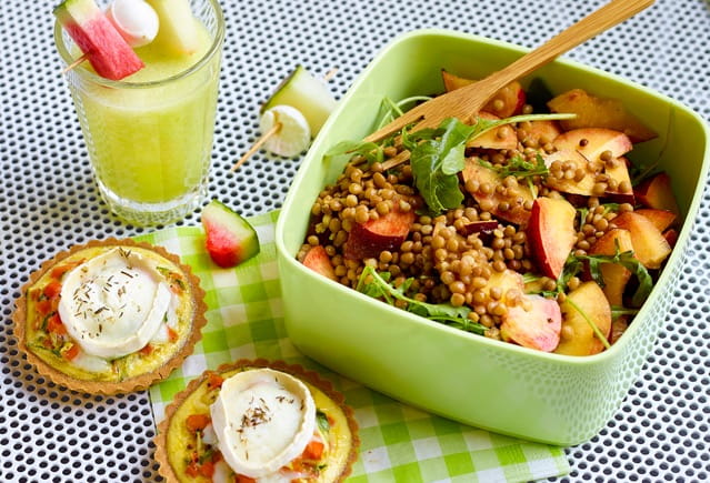 recipe image Tartelettes aux carottes avec une salade de lentilles