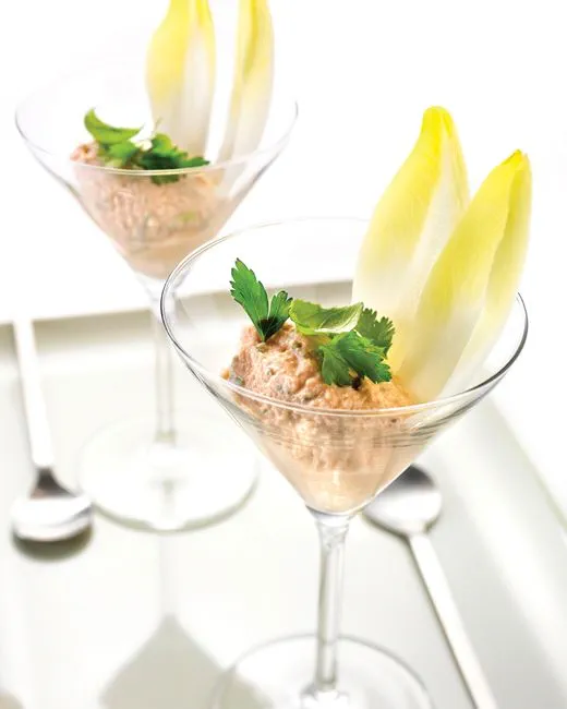 recipe image Verrine de mousse de saumon et feuilles de chicons