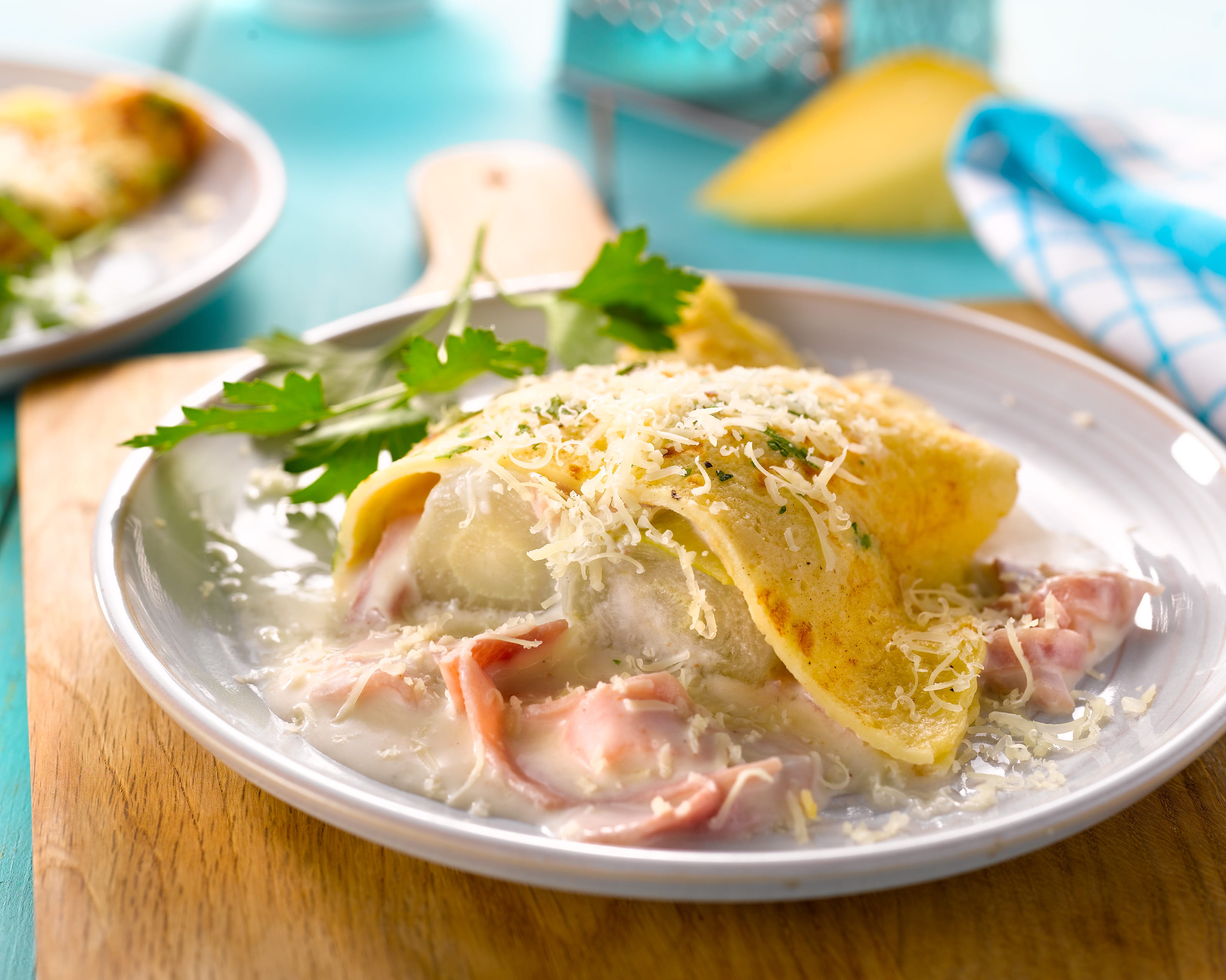 recipe image Crêpes farcies aux chicons, fromage et jambon