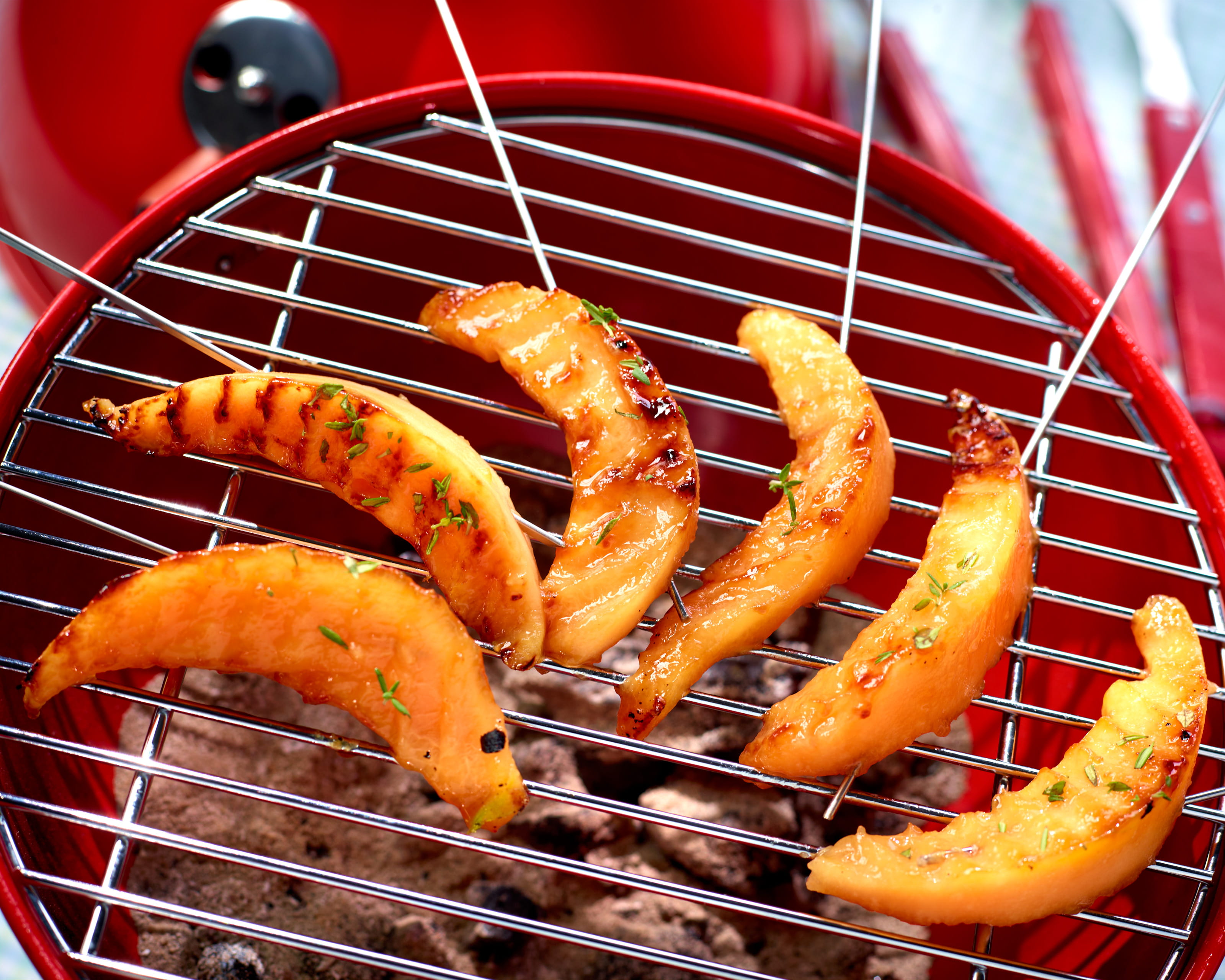 recipe image Bâtonnets de melon caramélisé, marinade au miel