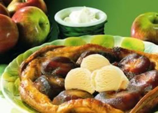 recipe image Tarte Tatin aux pommes et à la glace vanille