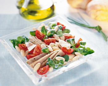 recipe image Salade de thon, de haricots blancs et de lamelles de Parmesan