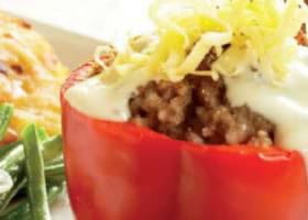 recipe image Poivrons farcis à la sauce au fromage