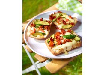recipe image Ciabatta aux tomates séchées au soleil, courgette grillée et mozzarella