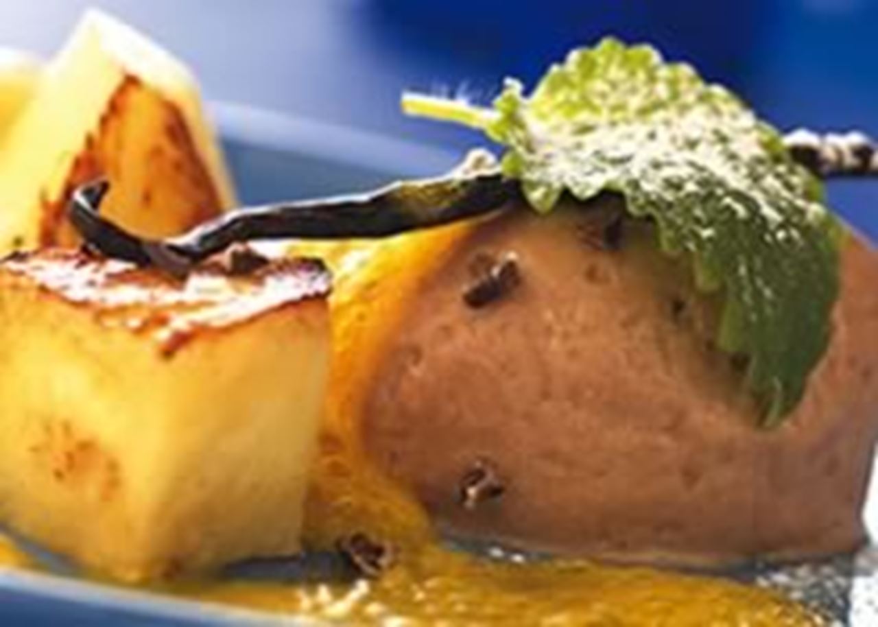 recipe image Mousse de chocolat au batida de coco, ananas cuit avec infusion d'ananas et de c