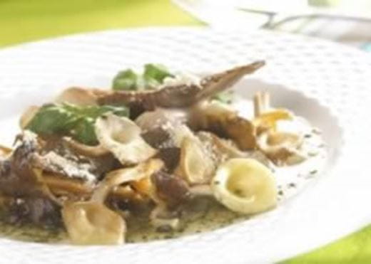 recipe image Champignons cuits au pesto et au fromage