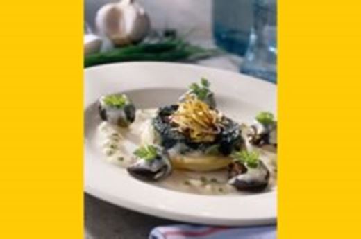 recipe image Tatin d'épinards et escargots avec sa sauce à la  ciboulette