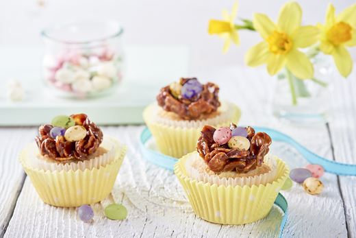recipe image Cupcakes avec nid en chocolat