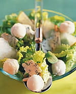 recipe image Salade fraîche de fromage au sorbet de poire