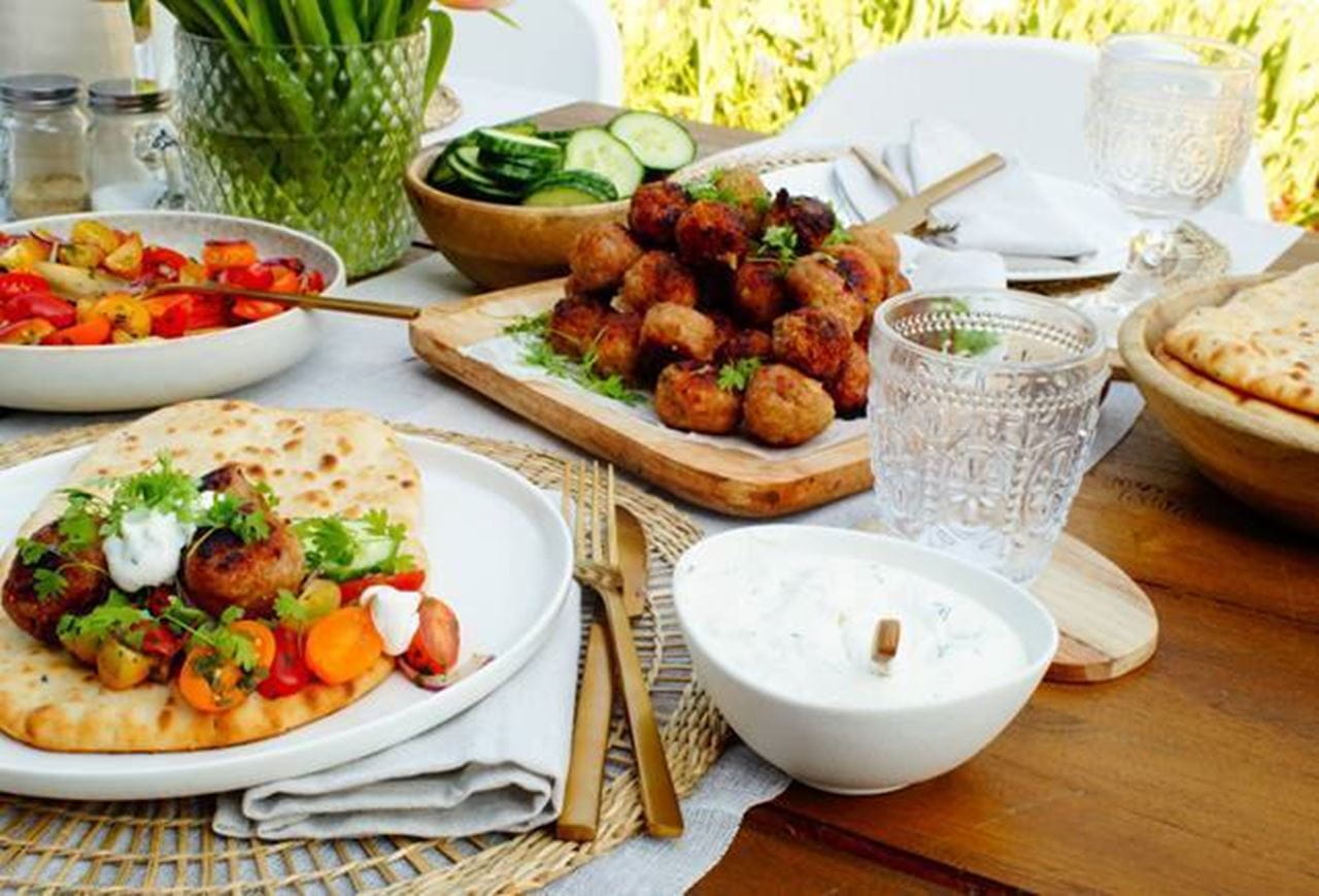 recipe image Boulettes d’agneau et salade de tomates