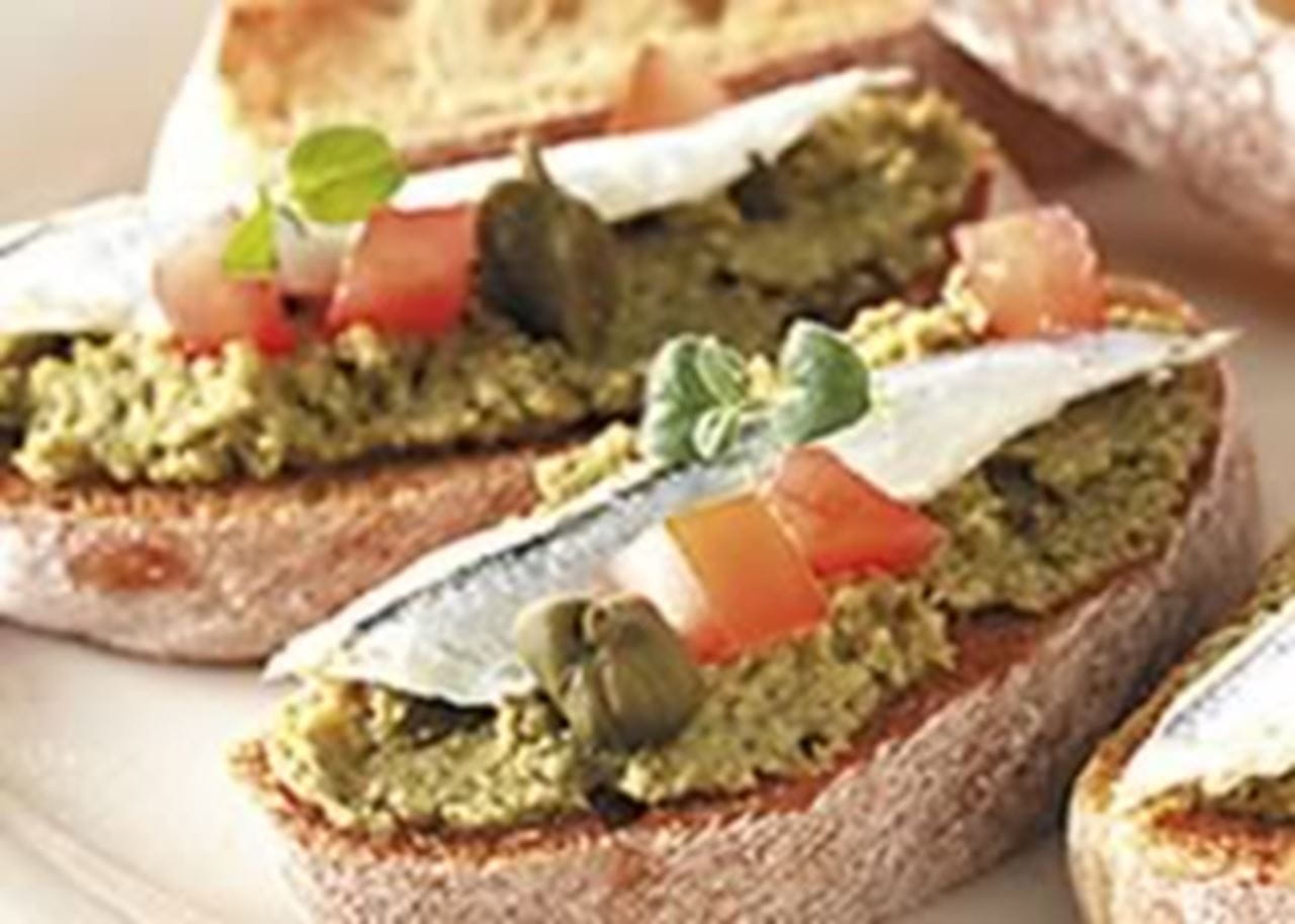 recipe image Crostini à la tapenade