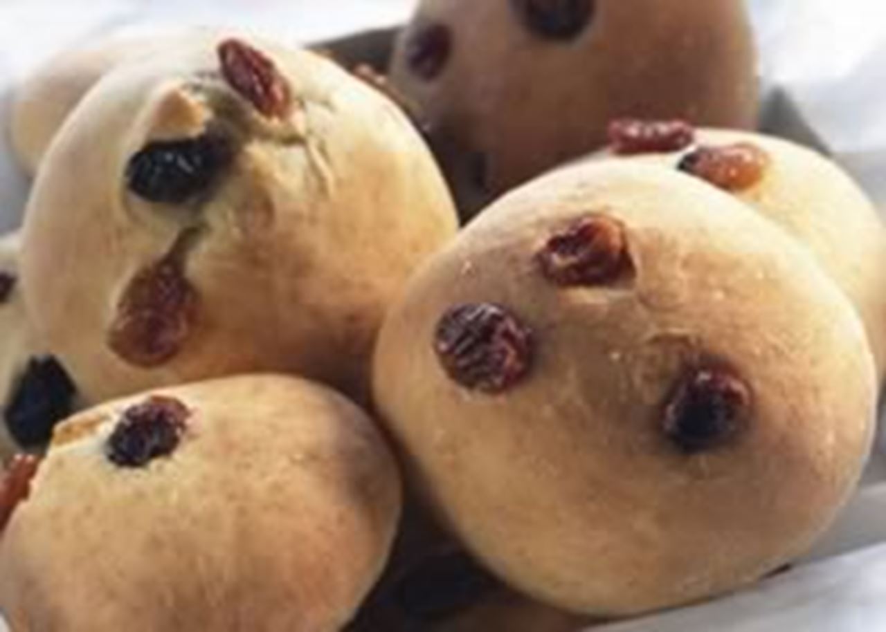 recipe image Petits sandwiches aux raisins secs