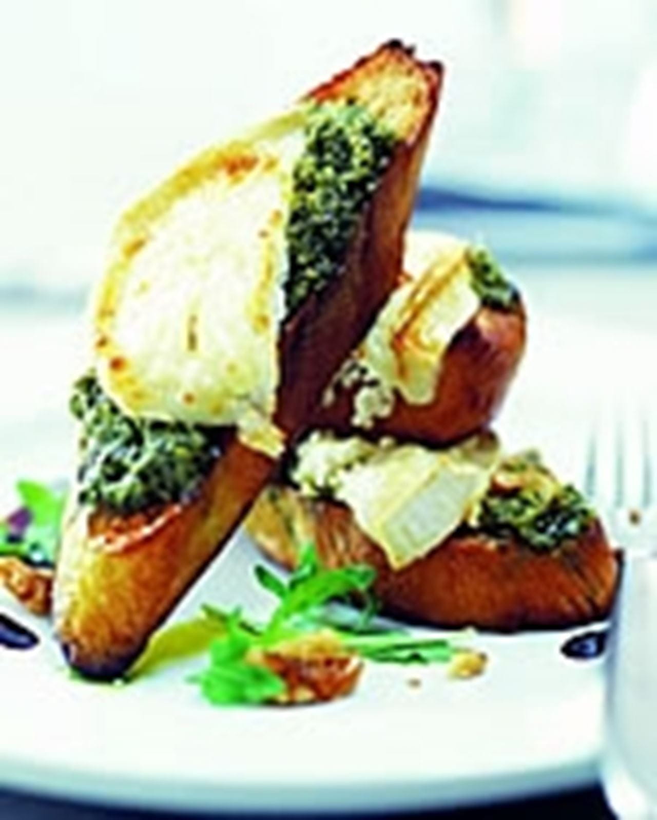 recipe image Bruschetta au pesto et fromage de chèvre