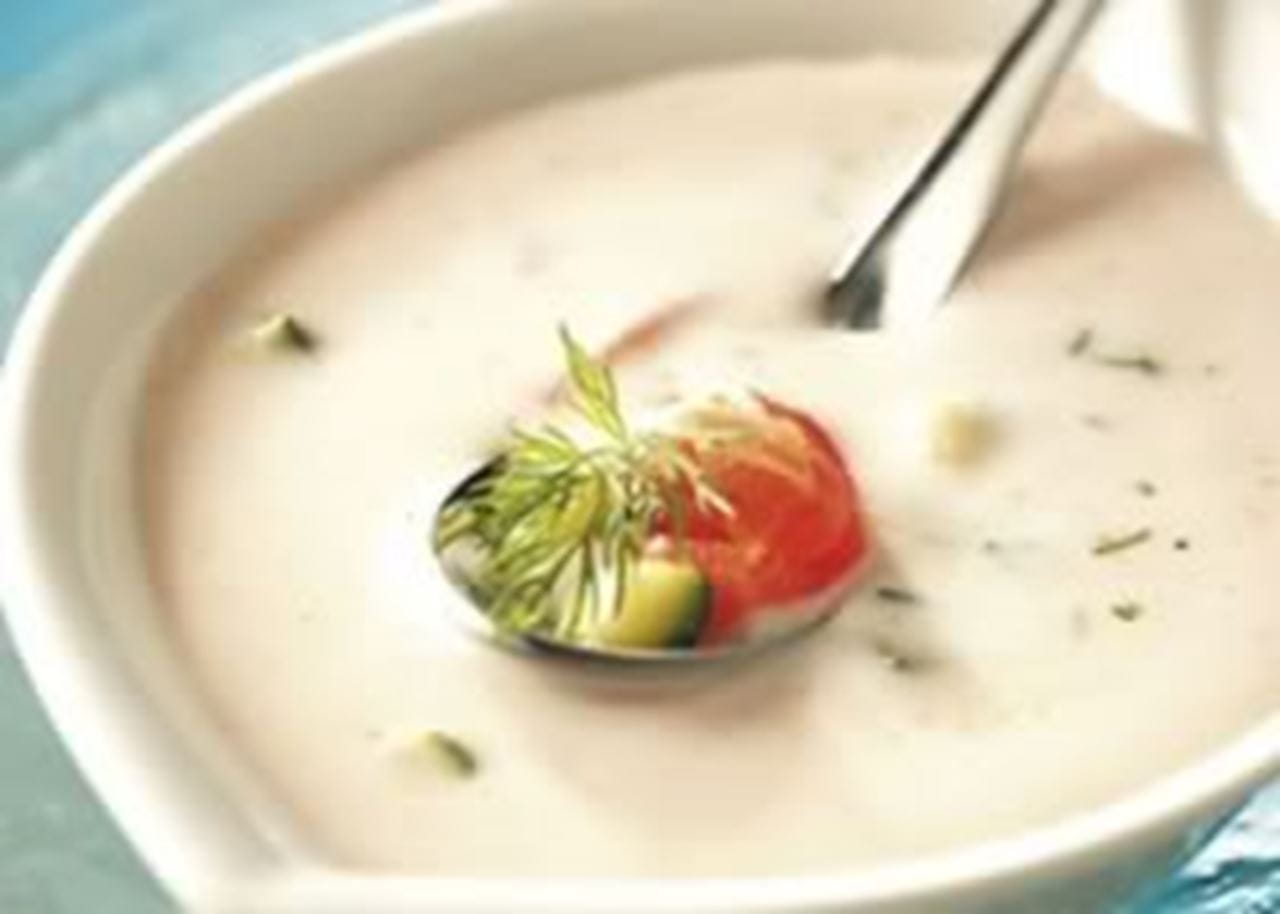 recipe image Soupe de saumon avec amuse-gueule de saumon et de courgette