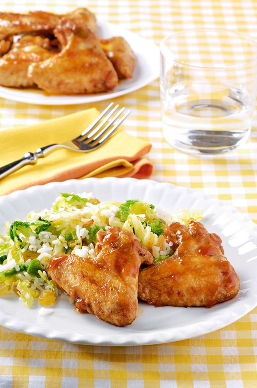 recipe image Gebakken kipvleugeltjes met rozijntjesrijst