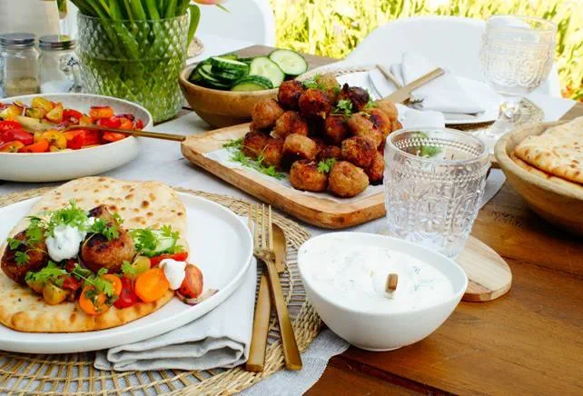 recipe image Lamsgehaktballetjes met tomatensalade