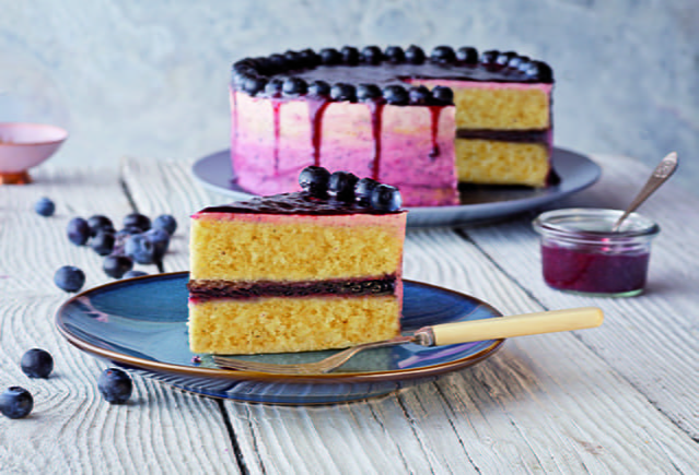recipe image Ombre taart met bosvruchten