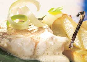 recipe image Gestoomde roodbaars met peren in vanille
