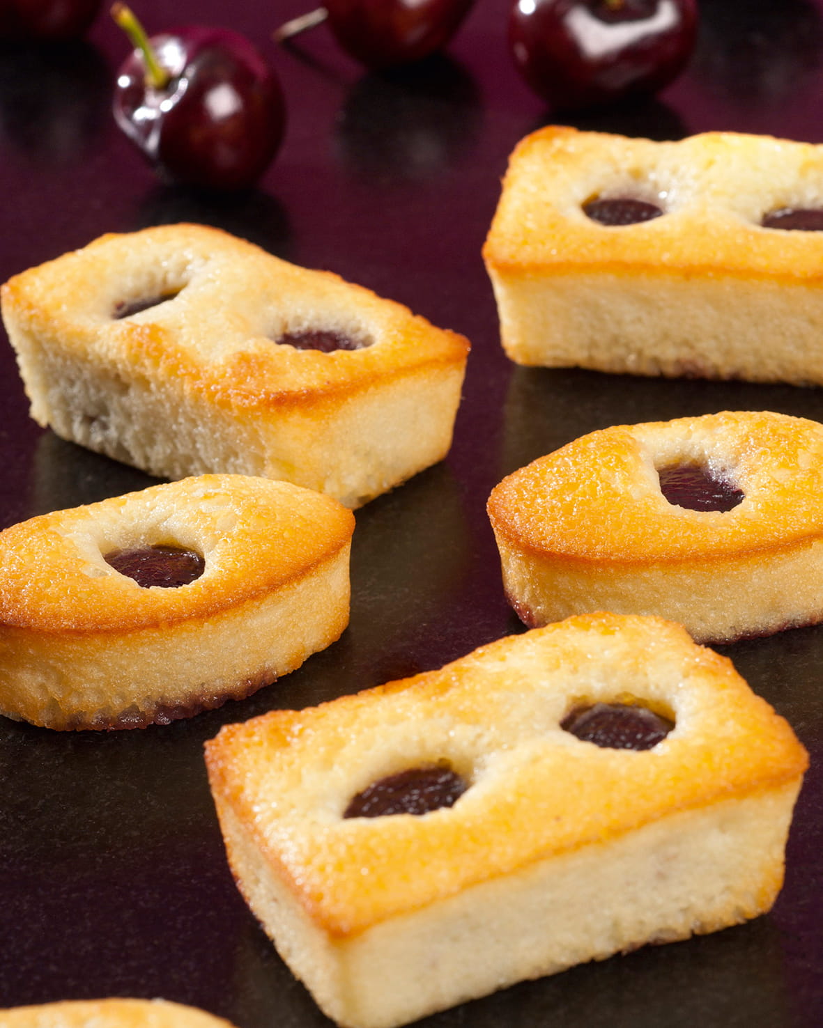recipe image Financiers met kersen