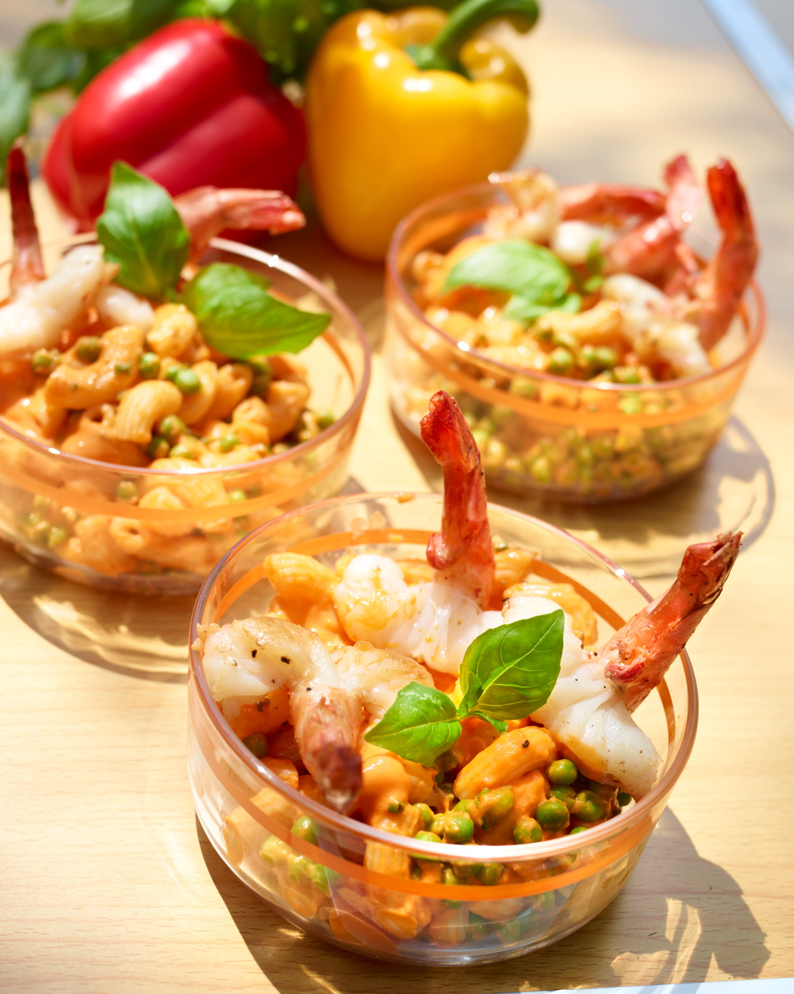 recipe image Pastasalade met paprikacoulis, erwten en scampis