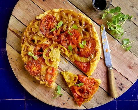 recipe image Tarte Tatin met coeur de boeuf-tomaat