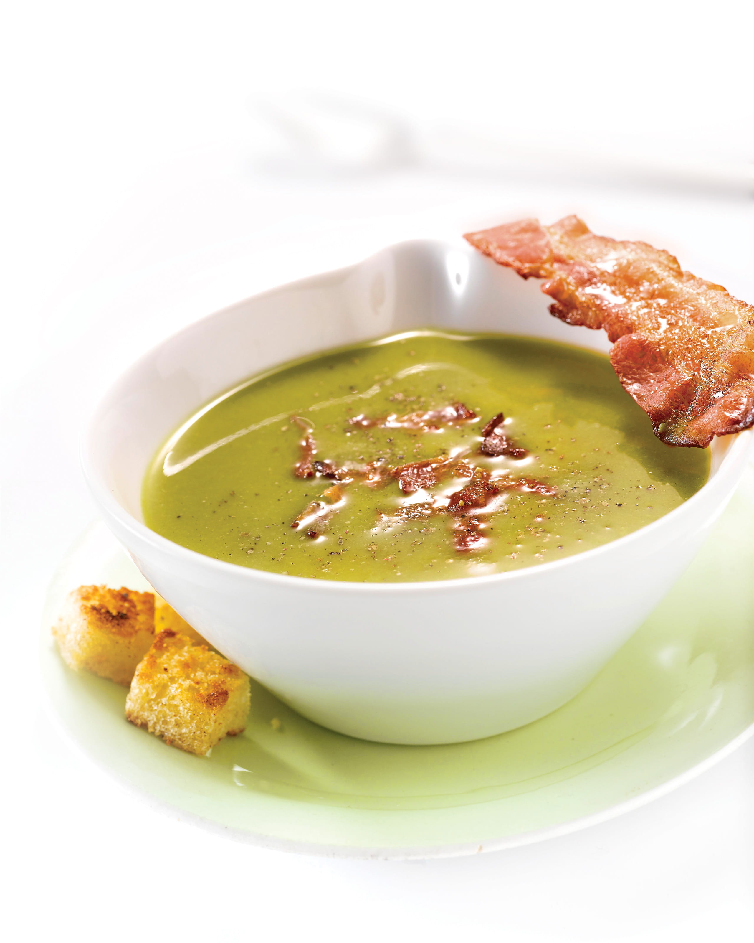 recipe image Erwtensoepje met krokante spekjes en croutons