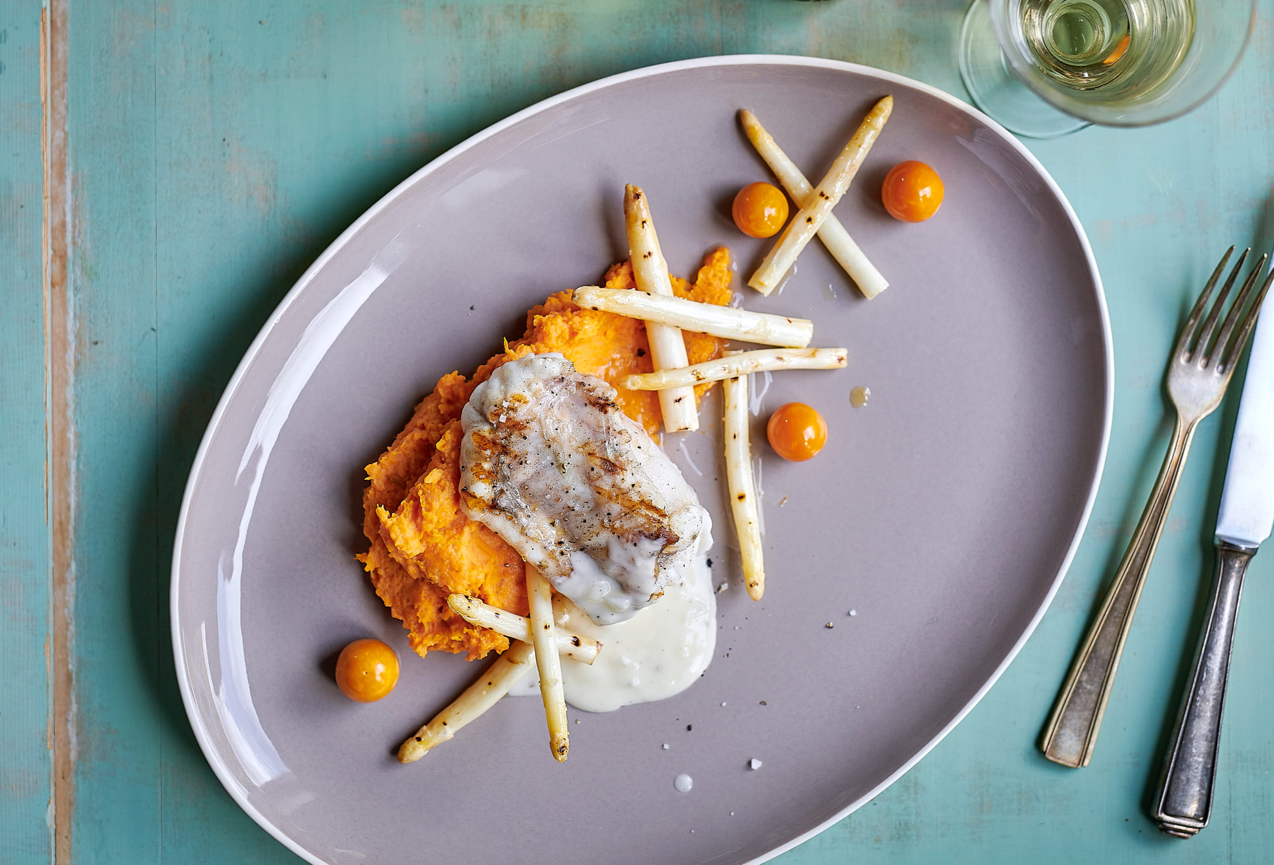 recipe image Zeeduivel met witte wijnsaus