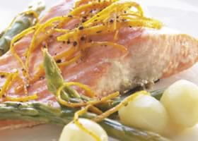 recipe image Papillotten van zalm met peper en sinaasappel