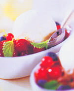 recipe image Gemarineerde rode vruchten met citroensap en citroensorbet