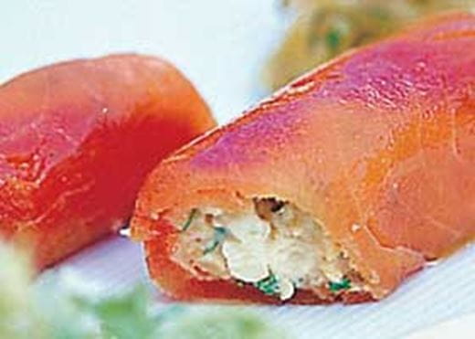 recipe image Cannelloni van tonijn gevuld met roerei, bloemkool en chutney van jonagold